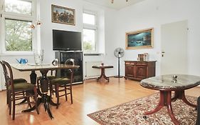 Schoene Altbauwohnung Wien Zentrum Brigittenauer Laende 32